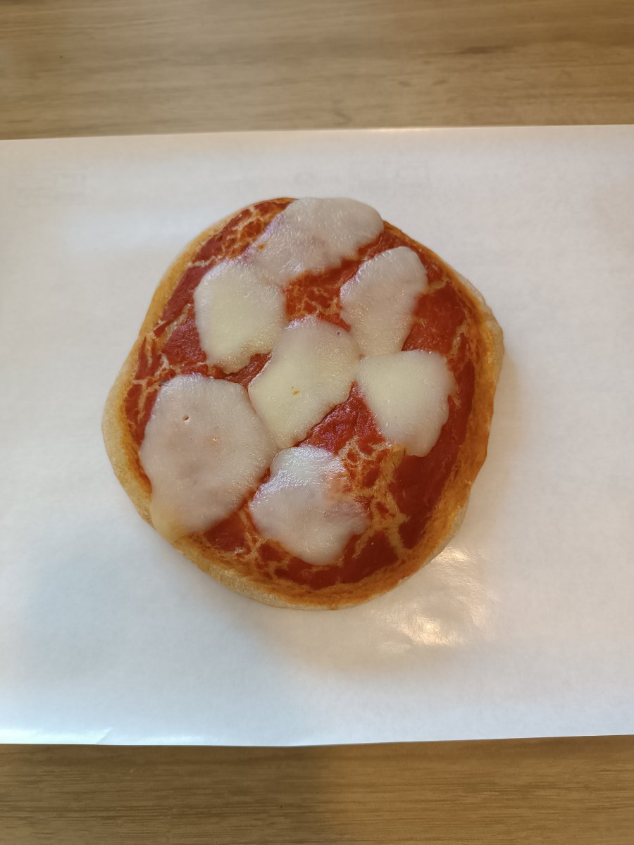 Pizzetta di grani antichi bio pomodoro e mozzarella Pizzetta circa 160 gr