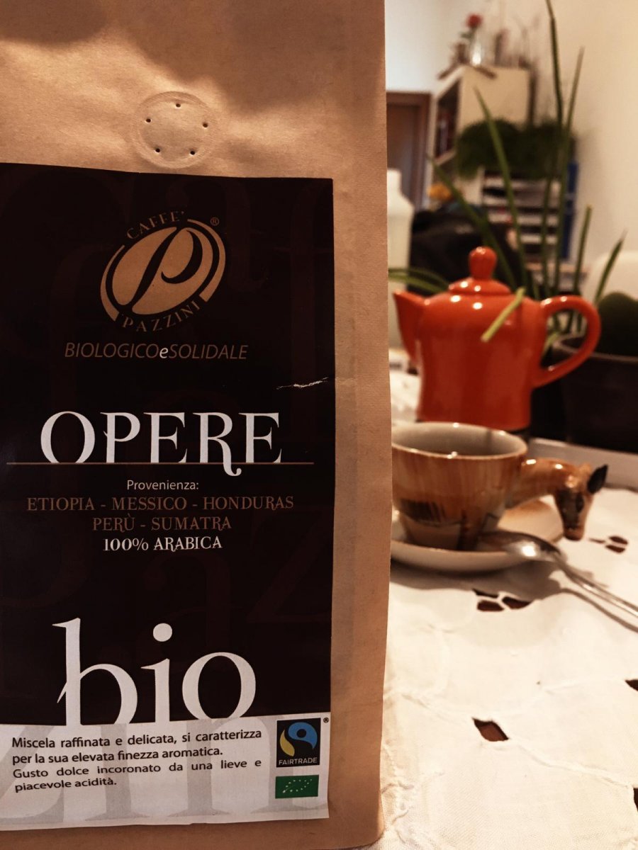 Caffè Pazzini Opere Black 65% arabica 35% robusta bevande